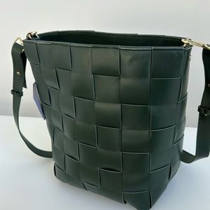 New Viola Castellani Dark Green Large Bucket Bag Purse Crossbody.